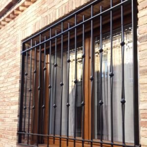 Reja Metálica RM-13 – Barrotes Torneados