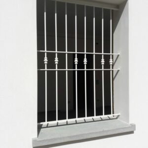 Reja Metálica RM-14 – Seguridad con Estilo Decorativo