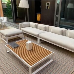 sofa blanca